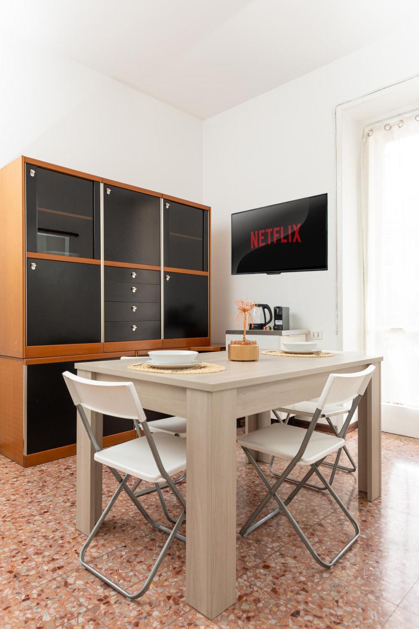 Picasso - Spacious Exclusive Apartment Mailand Exterior foto