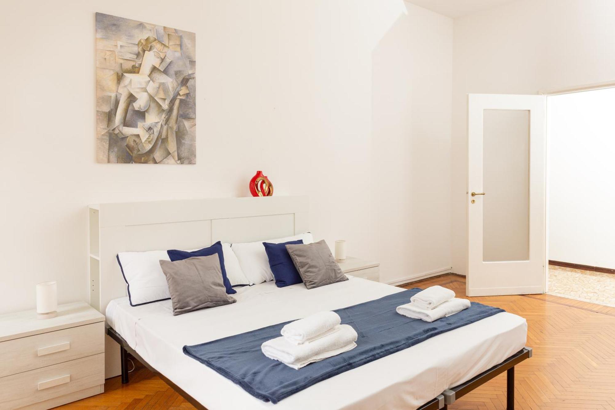 Picasso - Spacious Exclusive Apartment Mailand Exterior foto